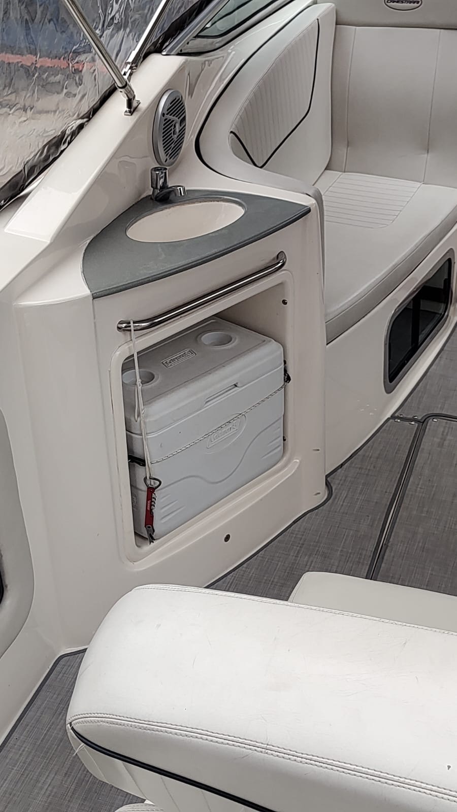 Canestrari Cuddy 245 2017 Mercruiser 250 hp mpi B III